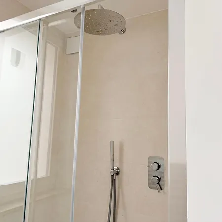 Se202 - Senigallia, Nuovo Trilocale In Centro Superaccessoriato 西尼加利亚