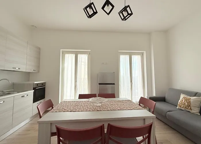 Se202 - Senigallia, Nuovo Trilocale In Centro Superaccessoriato * 西尼加利亚